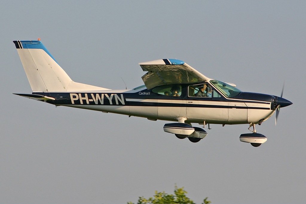 Cessna 177B výrobního čísla 17702310, dříve PH-WYN, dnes OK-WYN